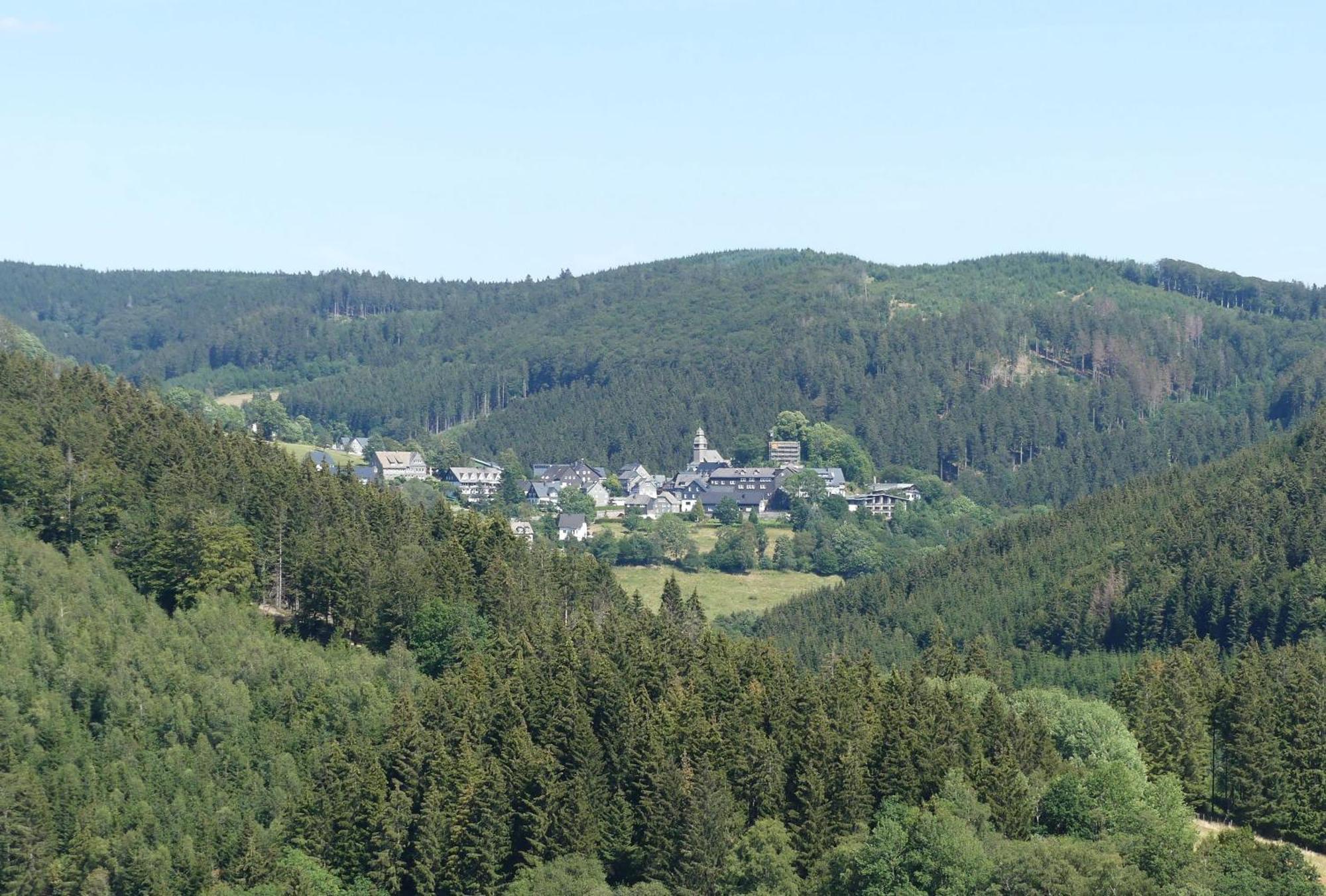 Hans Im Glueck Apartment Schmallenberg Exterior photo