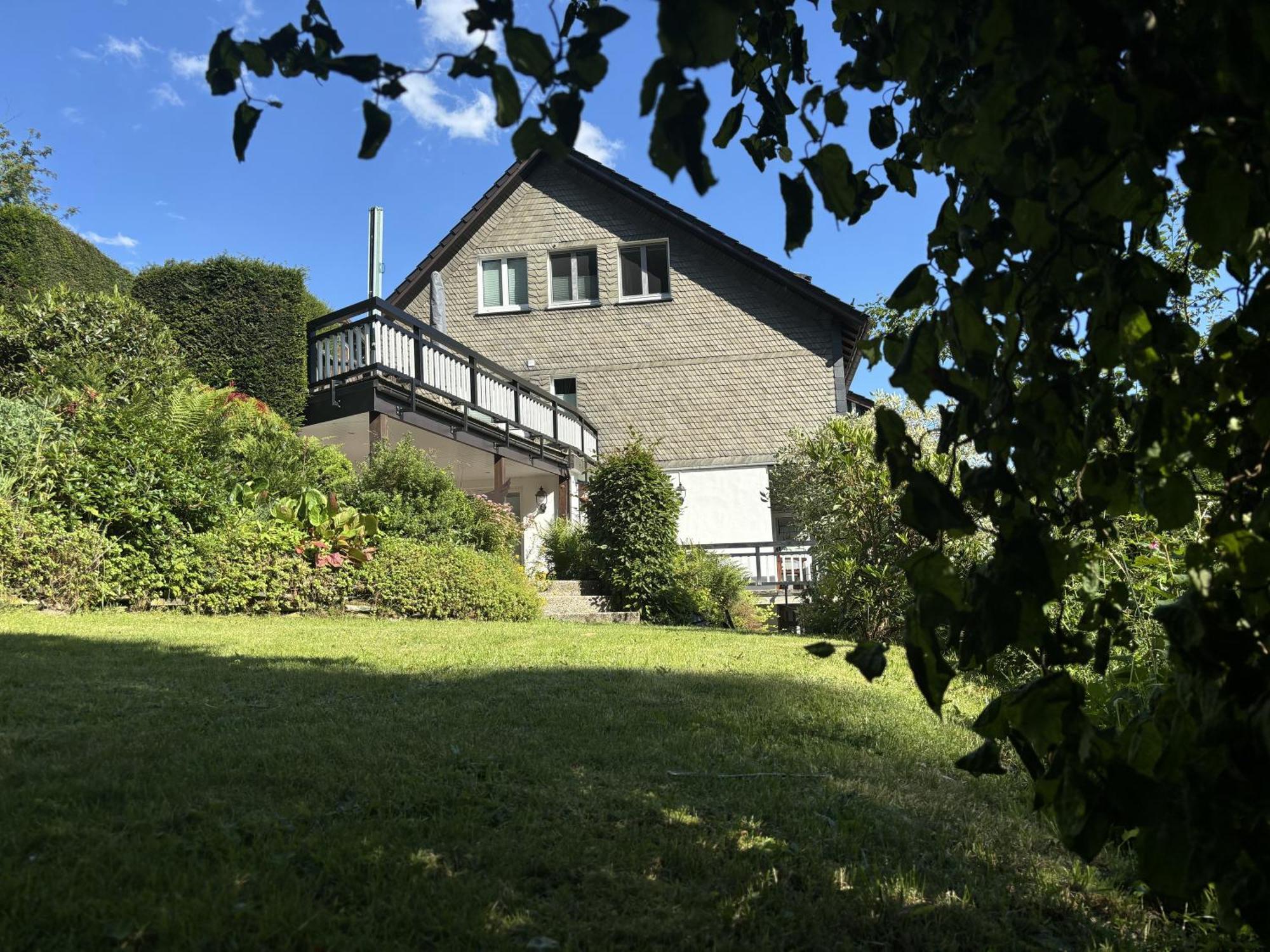 Hans Im Glueck Apartment Schmallenberg Exterior photo